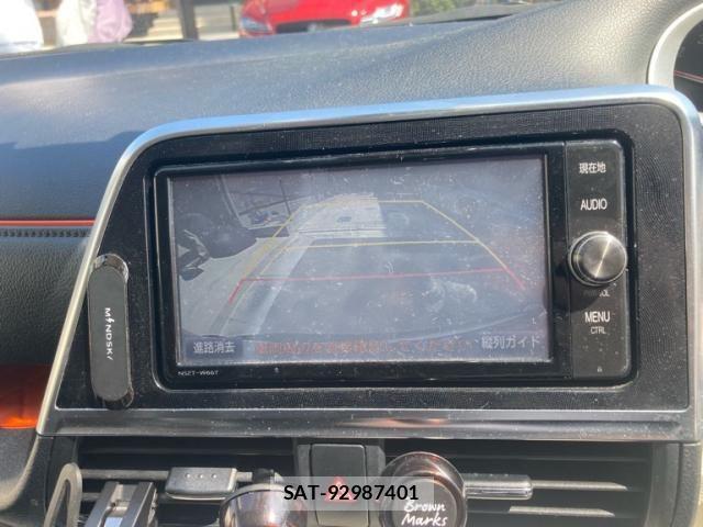 Toyota SIENTA 2017-10 8231758-22
