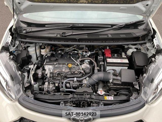 Toyota SIENTA 2024-02 8231757-14