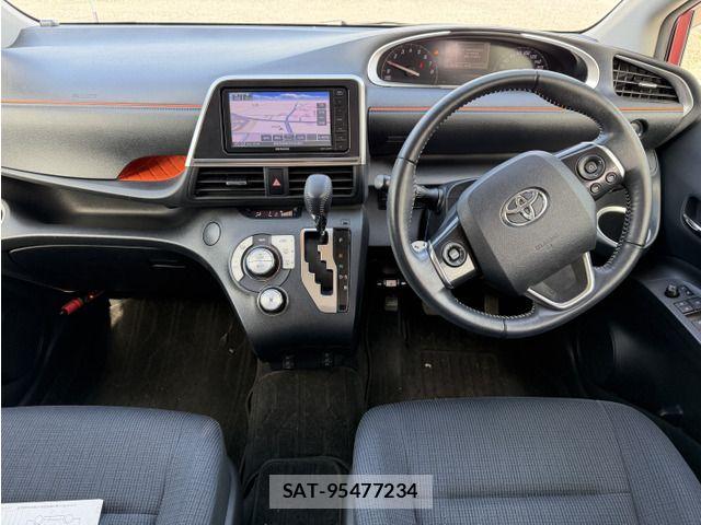 Toyota SIENTA 2017-07 8246687-2