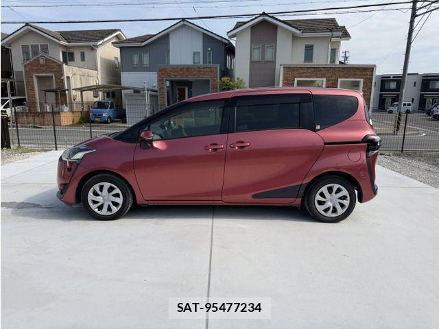 Toyota SIENTA 2017-07 8246687-4