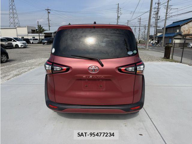 Toyota SIENTA 2017-07 8246687-6