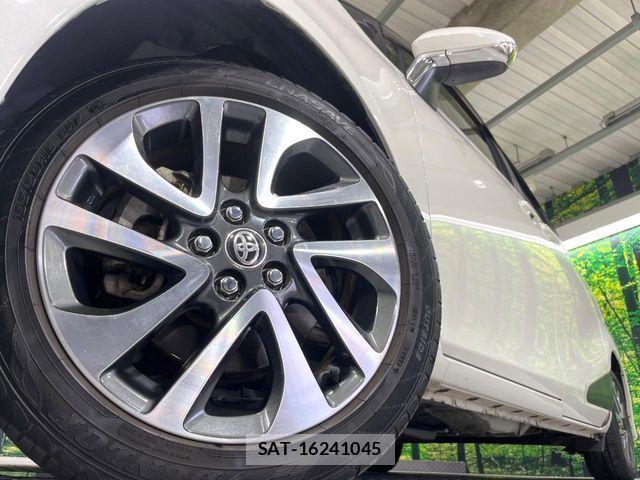 Toyota SIENTA 2016-01 8246681-12
