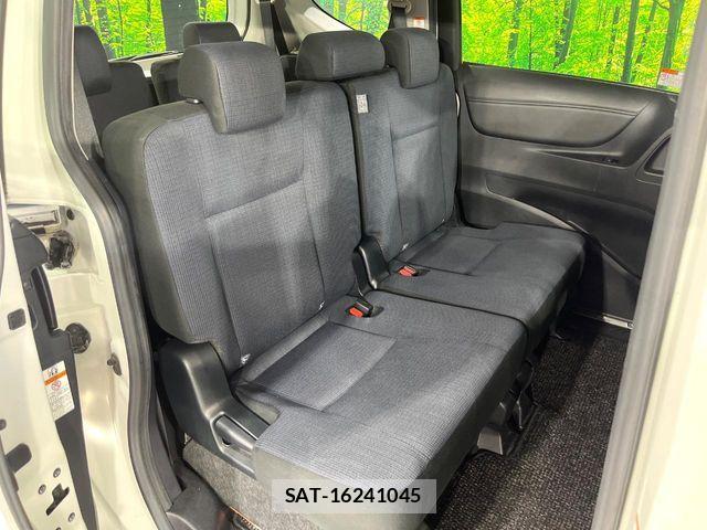 Toyota SIENTA 2016-01 8246681-8
