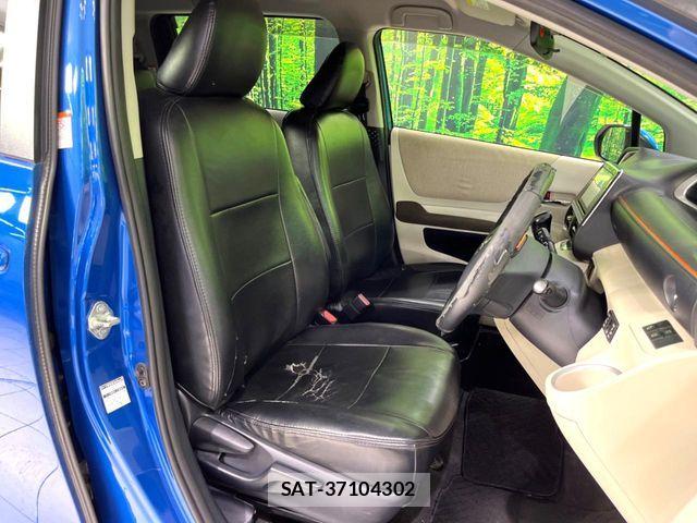 Toyota SIENTA 2015-11 8246691-9
