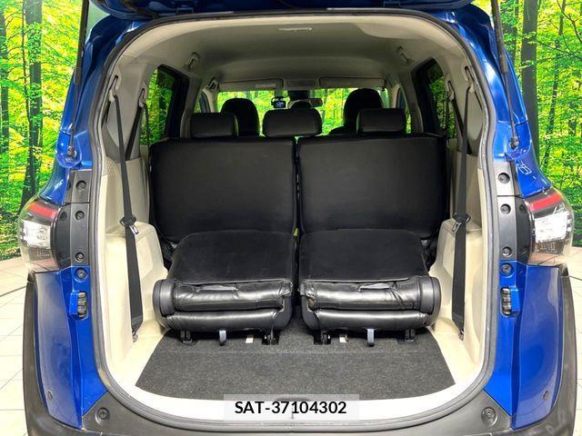 Toyota SIENTA 2015-11 8246691-12