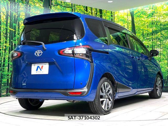 Toyota SIENTA 2015-11 8246691-17