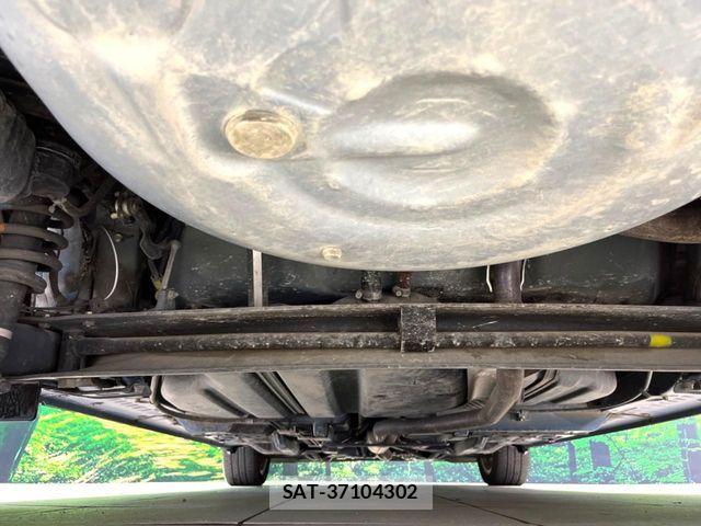Toyota SIENTA 2015-11 8246691-19
