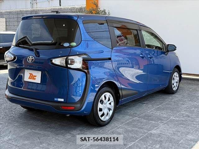 Toyota SIENTA 2016-03 8246688-14
