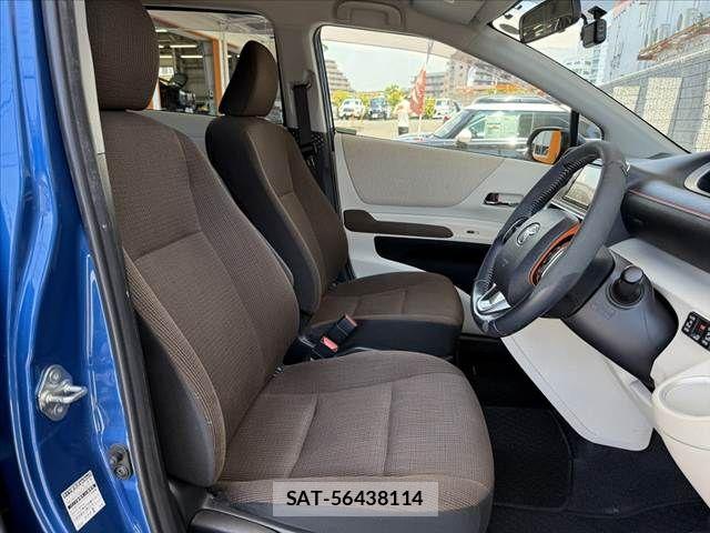 Toyota SIENTA 2016-03 8246688-15