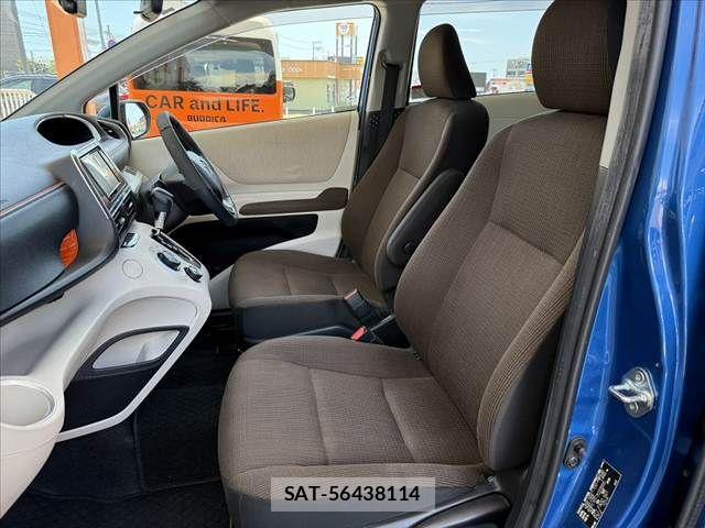 Toyota SIENTA 2016-03 8246688-16