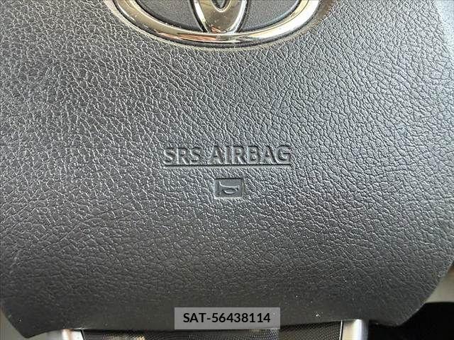 Toyota SIENTA 2016-03 8246688-23