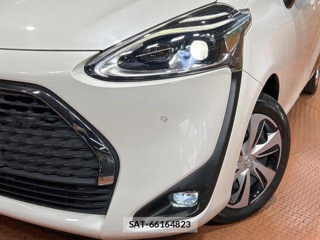 Toyota SIENTA 2018-12 8246677-12
