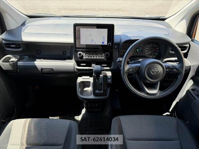 Toyota SIENTA 2023-07 8246676-1