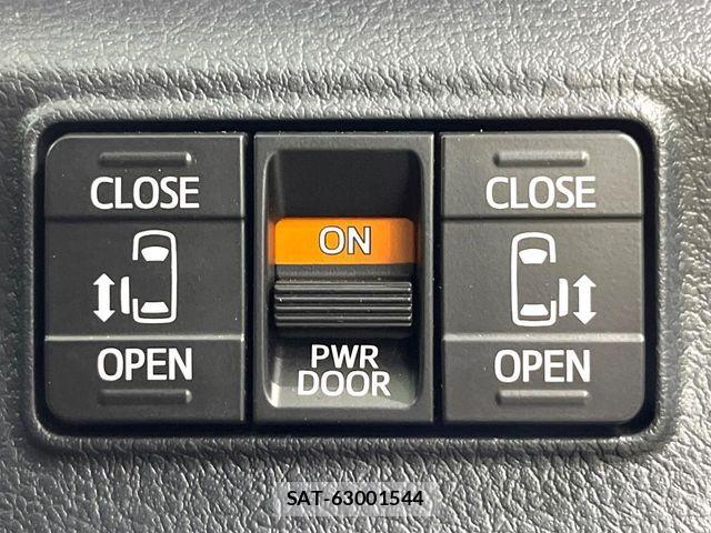 Toyota SIENTA 2018-01 8246680-2
