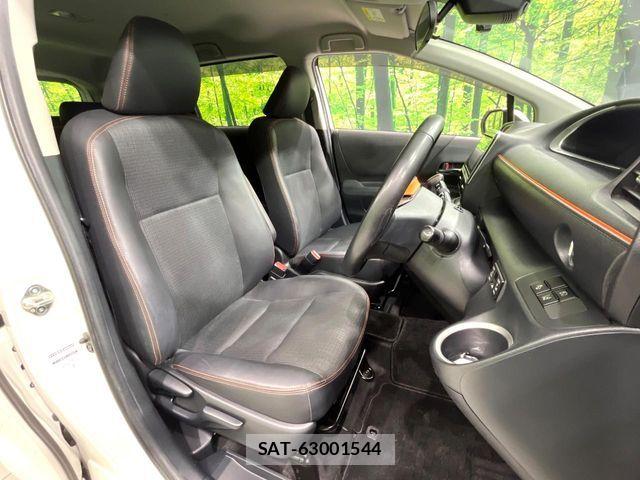 Toyota SIENTA 2018-01 8246680-7