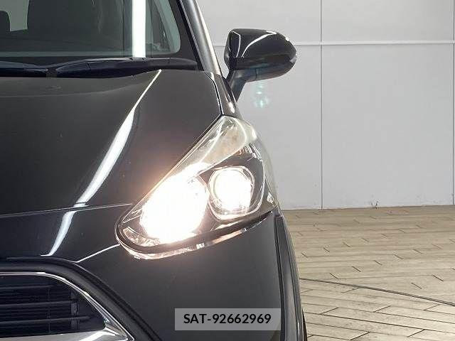 Toyota SIENTA 2017-01 8246682-19