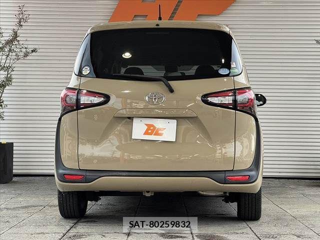 Toyota SIENTA 2019-07 8246684-13