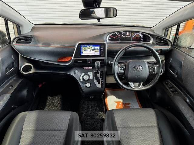 Toyota SIENTA 2019-07 8246684-1