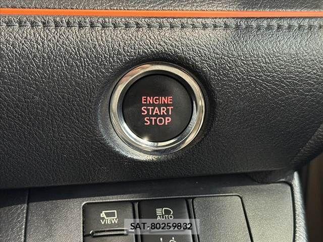 Toyota SIENTA 2019-07 8246684-28