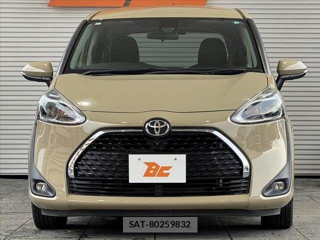 Toyota SIENTA 2019-07 8246684-8