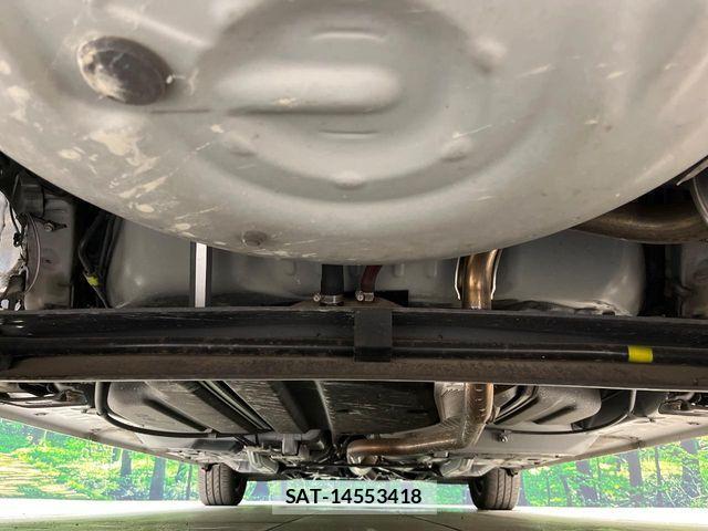 Toyota SIENTA 2019-09 8246678-19
