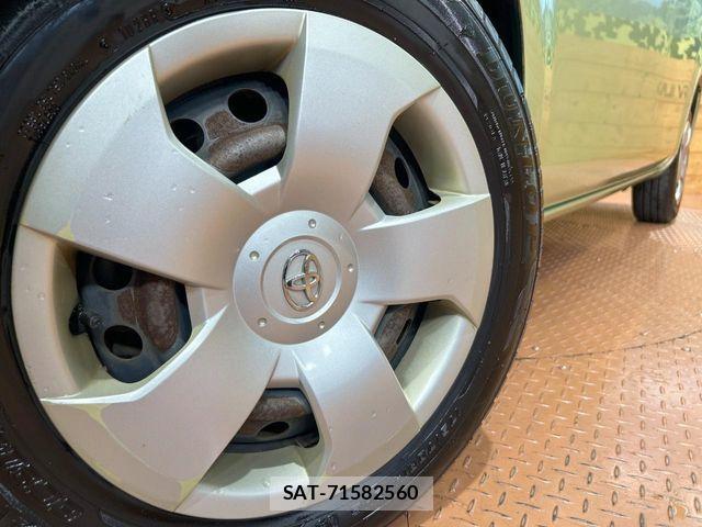 Toyota SIENTA 2014-05 8246690-12