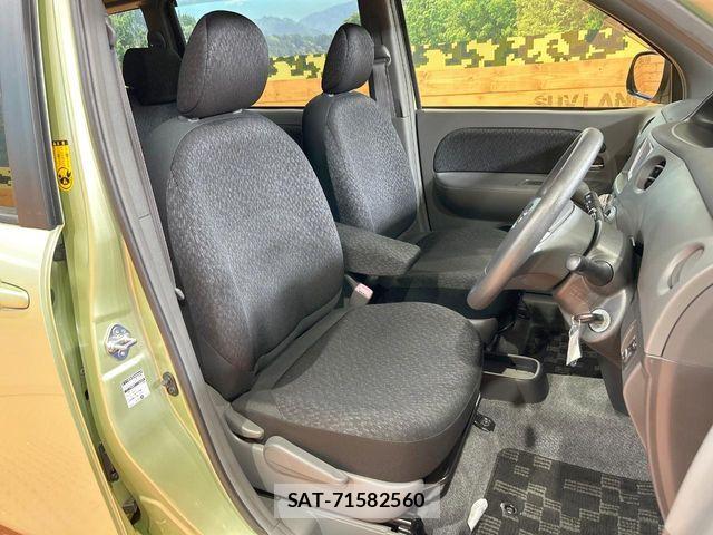 Toyota SIENTA 2014-05 8246690-7