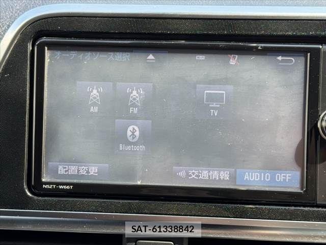 Toyota SIENTA 2018-02 8246685-20