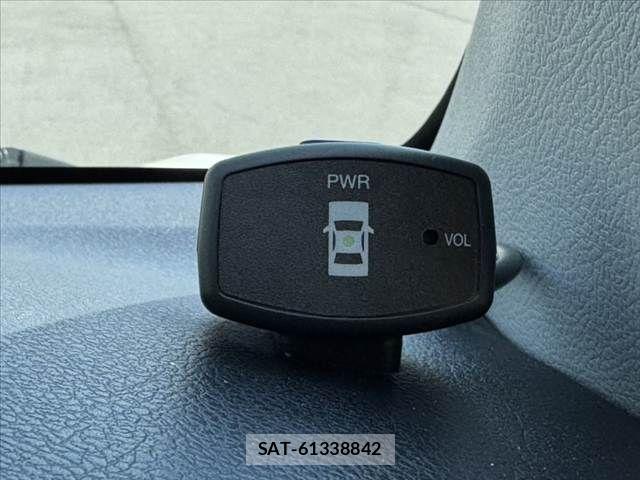Toyota SIENTA 2018-02 8246685-27