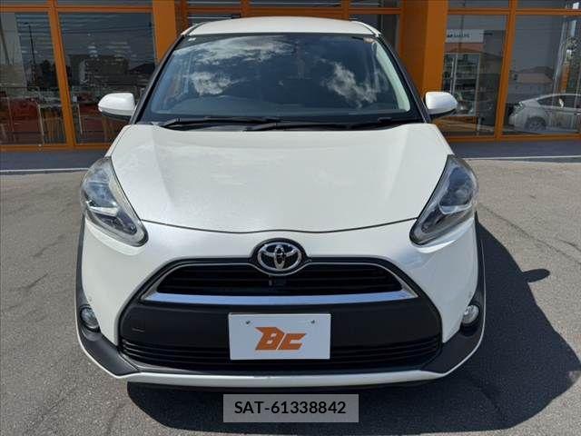 Toyota SIENTA 2018-02 8246685-8