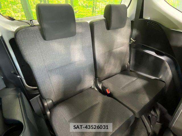 Toyota SIENTA 2021-08 8246683-9