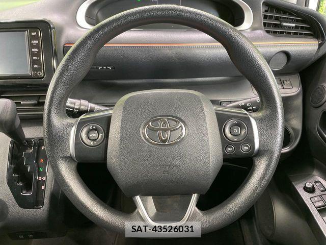 Toyota SIENTA 2021-08 8246683-11