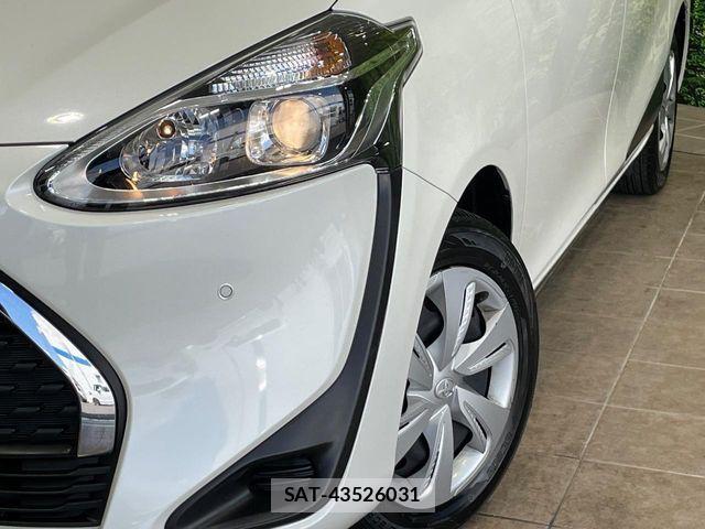 Toyota SIENTA 2021-08 8246683-12