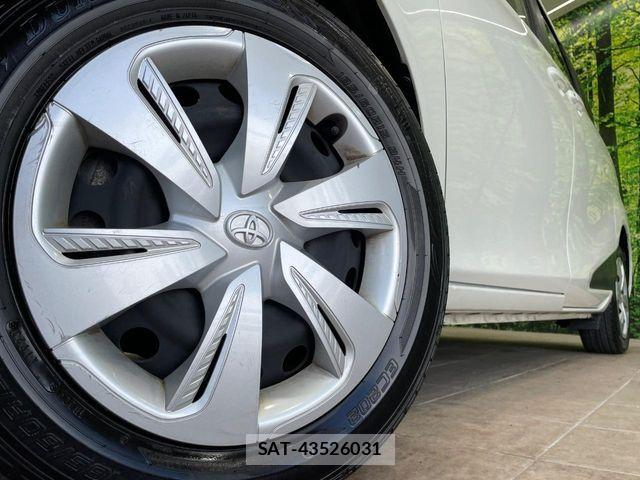 Toyota SIENTA 2021-08 8246683-13