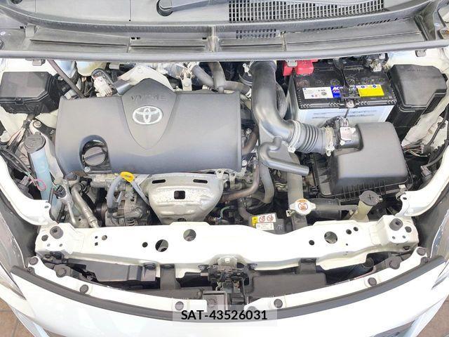 Toyota SIENTA 2021-08 8246683-17