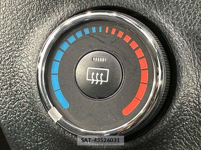 Toyota SIENTA 2021-08 8246683-6