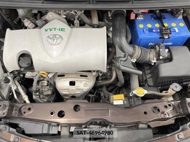 Toyota SIENTA 2016-07 8246686-18