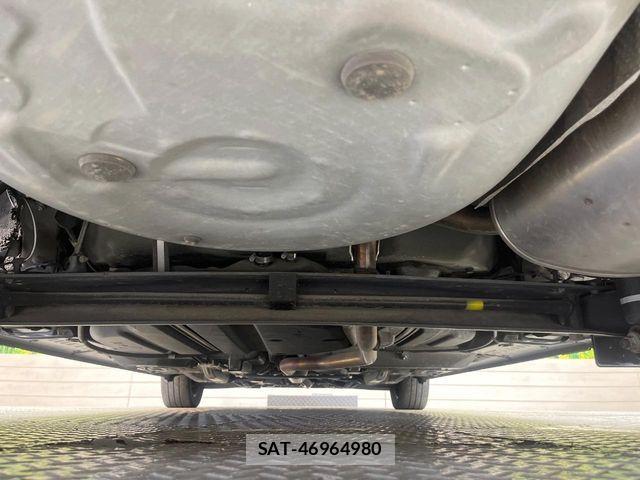 Toyota SIENTA 2016-07 8246686-19