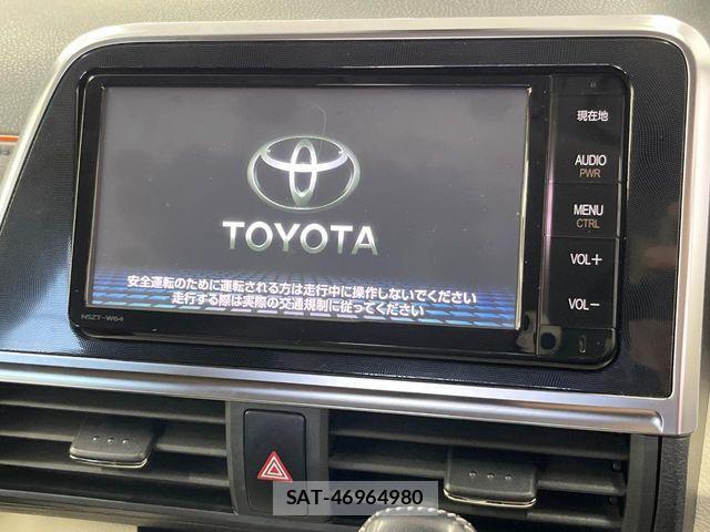 Toyota SIENTA 2016-07 8246686-2