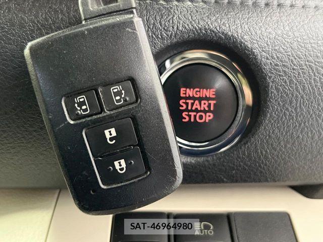 Toyota SIENTA 2016-07 8246686-5