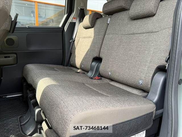 Toyota SIENTA 2024-01 8246675-18