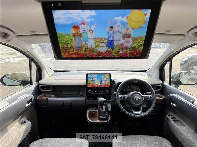 Toyota SIENTA 2024-01 8246675-1