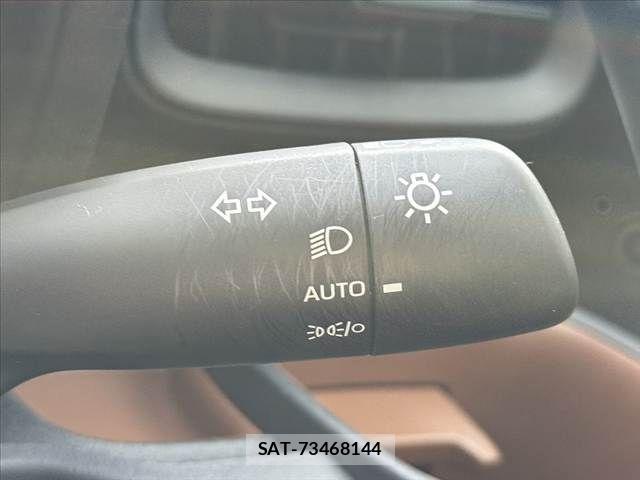 Toyota SIENTA 2024-01 8246675-24