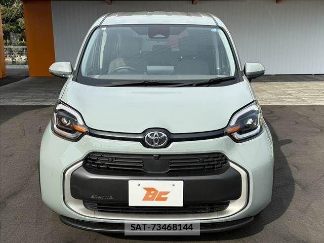 Toyota SIENTA 2024-01 8246675-8