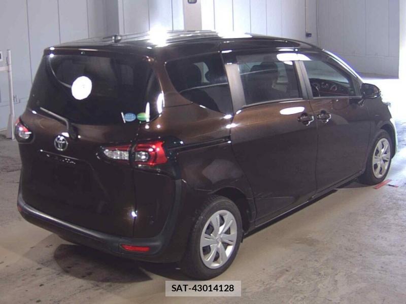 Toyota SIENTA 2019-07 8299085-1
