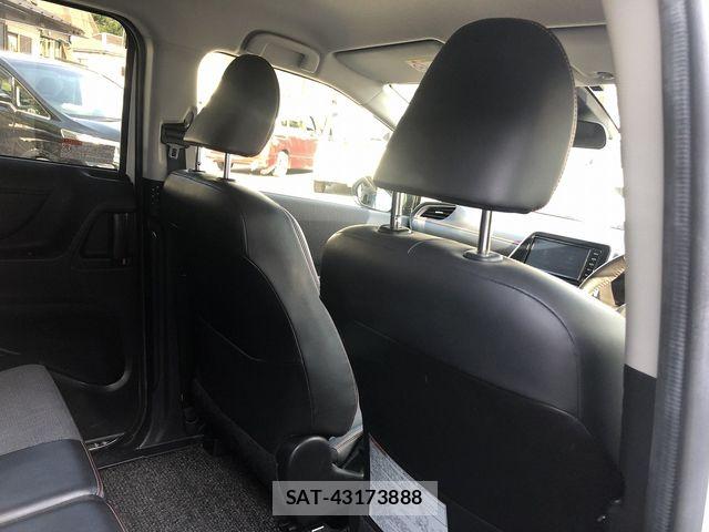 Toyota SIENTA 2018-02 8317056-14