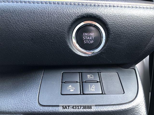 Toyota SIENTA 2018-02 8317056-22