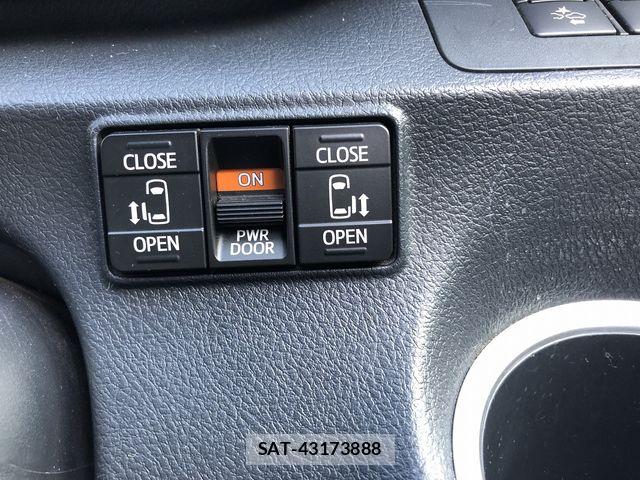 Toyota SIENTA 2018-02 8317056-23