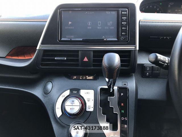 Toyota SIENTA 2018-02 8317056-27