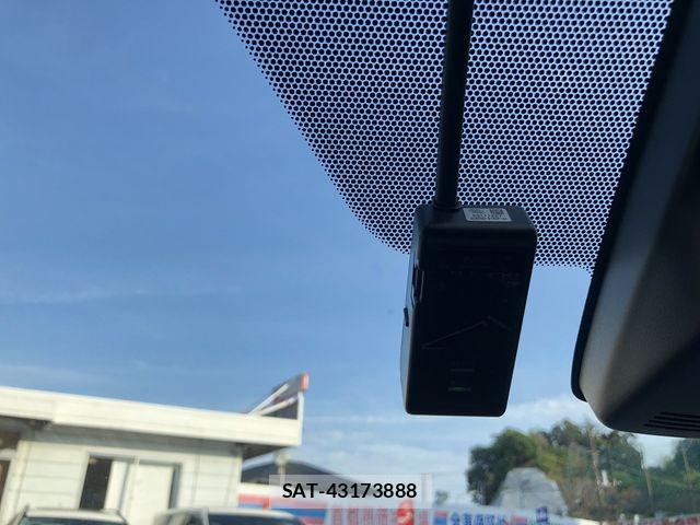 Toyota SIENTA 2018-02 8317056-28